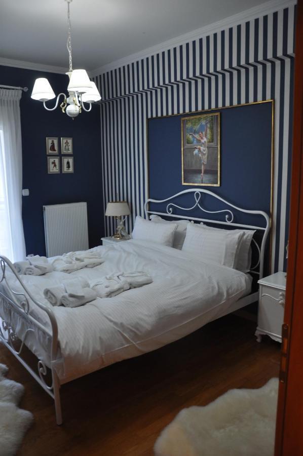 Classic Apartment With Beautiful View Kastoria Exterior photo